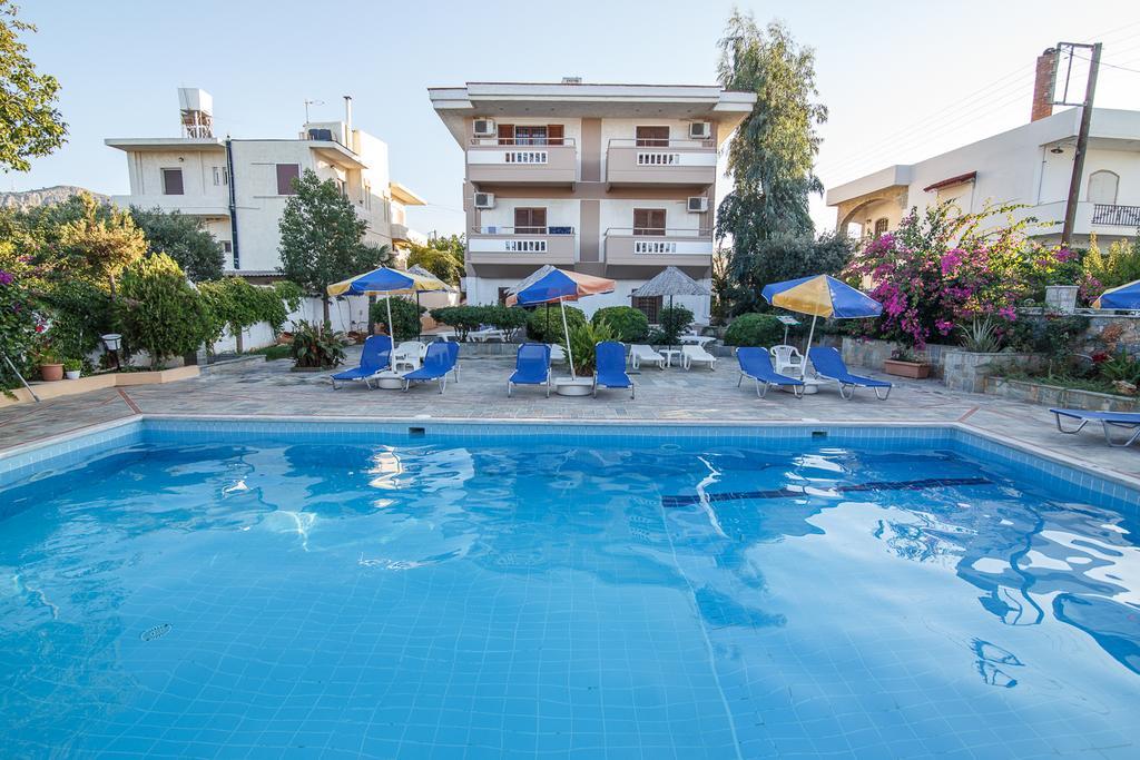 Elpida Aparthotel 구베스 외부 사진